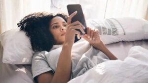 Read more about the article First Things First: Embracing Prayer Before the Phone